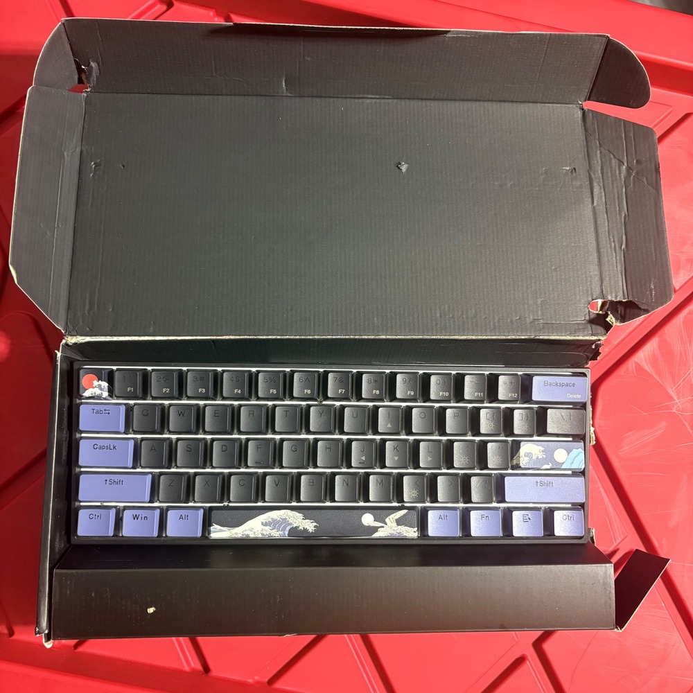 Womier WK61‎ 60% Mechanical Gaming Keyboard Hot Swappable Great Wave RGB Wired